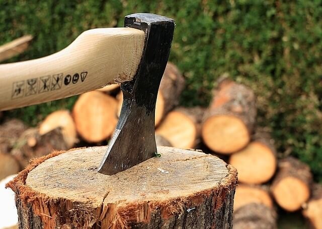 Best Backpacking Axe